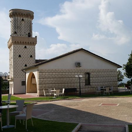 La Vecchia Torre Villa San Nicola Manfredi Exterior foto